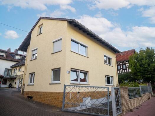 Wohnung zur Miete 950 € 2 Zimmer 80 m² Geschoss EG/2 Eschbach Usingen 61250