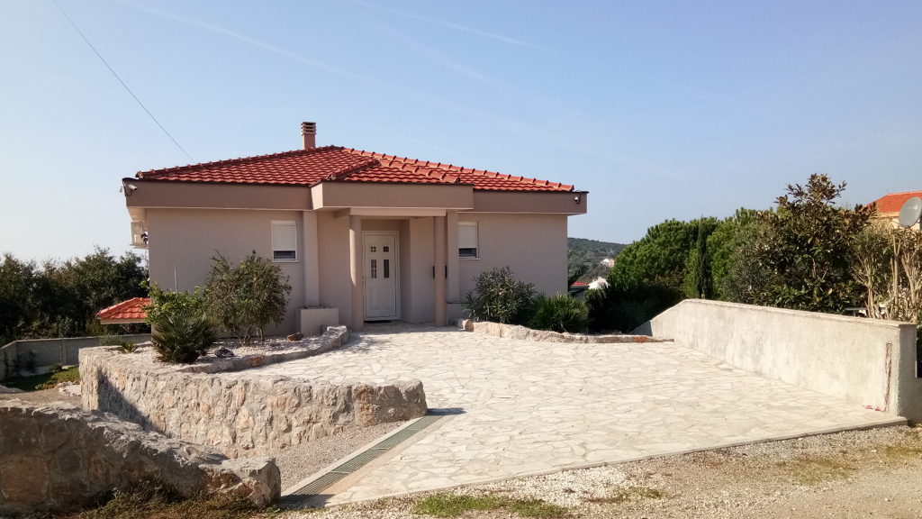 Haus zum Kauf provisionsfrei 339.000 € 4 Zimmer 218 m² 944 m² Grundstück frei ab sofort Krimovica