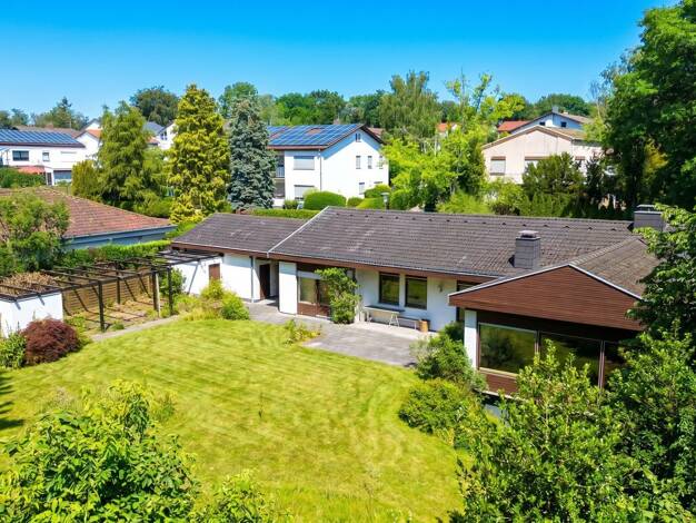 Bungalow zum Kauf 595.000 € 6 Zimmer 155,3 m² 1.185 m² Grundstück Innenstadt Kaiserslautern 67663