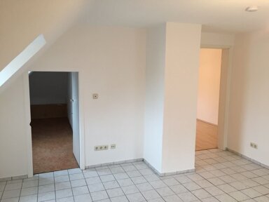 Wohnung zur Miete 450 € 2 Zimmer 38 m² 2. Geschoss frei ab sofort Weisendorf Weisendorf 91085