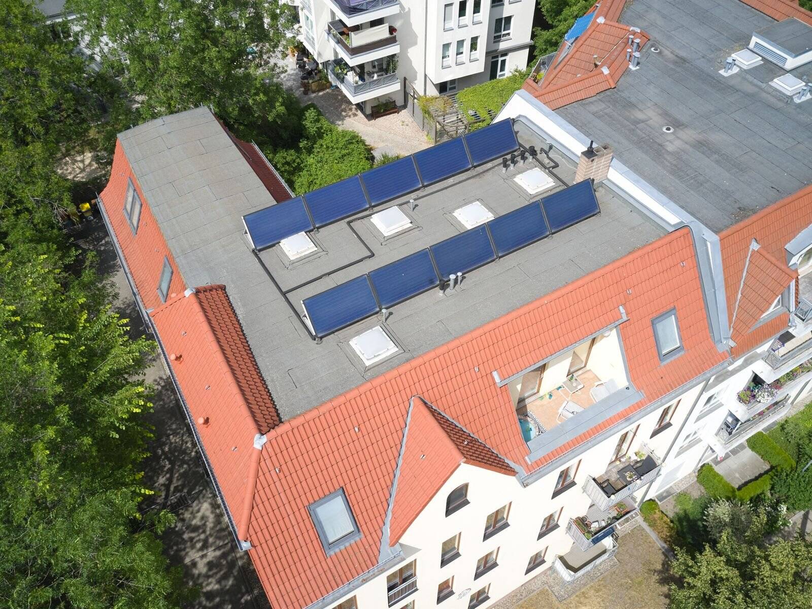 Exzellente Investitionsmöglichkeit in Berlin-Pankow: Modernisierte MFH-Einheite in Niederschönhausen – Straße nicht freigegeben, 13156 Berlin – Vorschaubild 6