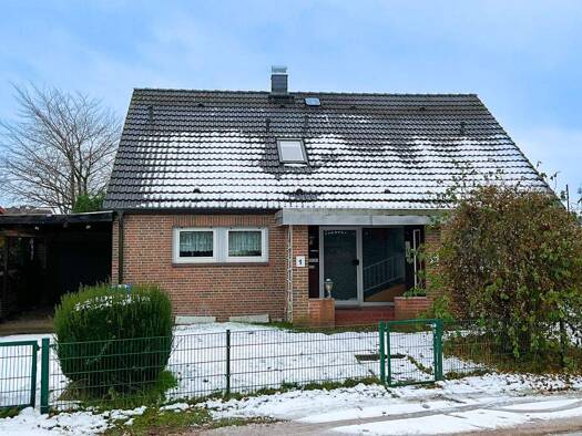 Einfamilienhaus zum Kauf 299.000 € 5 Zimmer 149 m² 625 m² Grundstück Itzstedt 23845