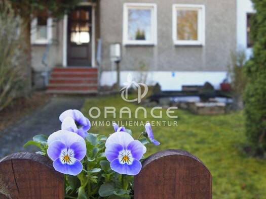 Reihenmittelhaus zum Kauf 120.000 € 5 Zimmer 115 m² 389 m² Grundstück Dobbertin 19399