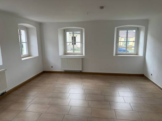 Wohnung zur Miete 400 € 1 Zimmer 44 m² Geschoss EG/2 frei ab sofort Holzingen Weißenburg i. Bay. 91781