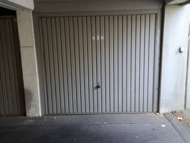 Garage/Stellplatz zur Miete provisionsfrei 80 € Paul-Jonas-Meier-Str. 32a Gliesmarode Braunschweig 38104