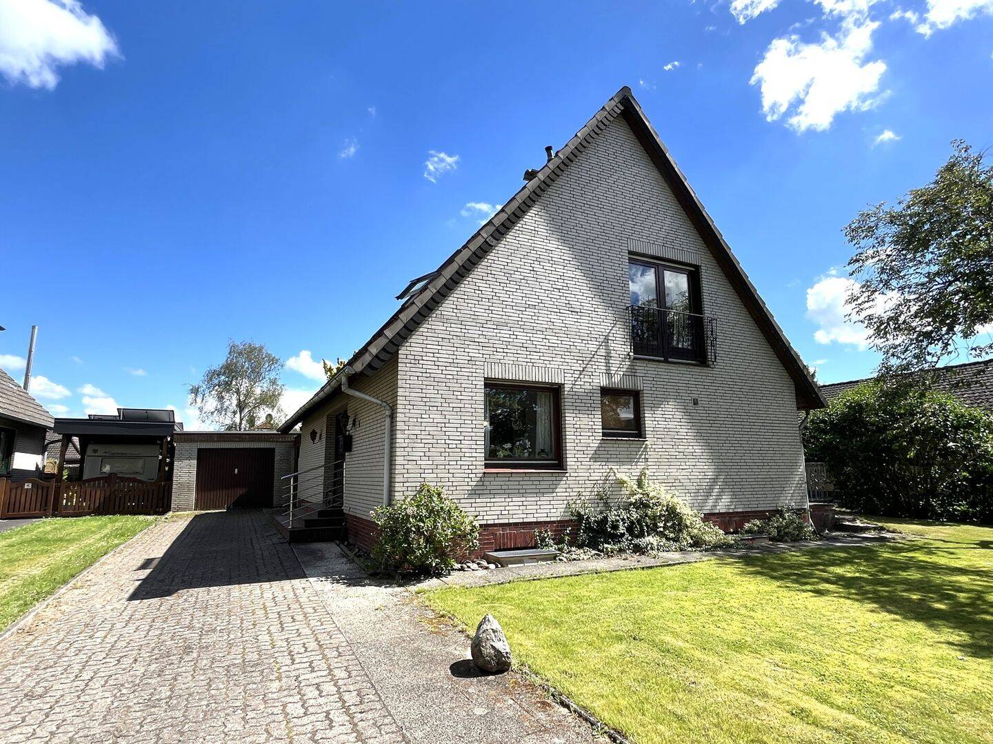 Einfamilienhaus zum Kauf - Ansicht 2