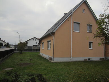 Einfamilienhaus zur Miete 1.460 € 4 Zimmer 120 m² 800 m² Grundstück Oberahrain Essenbach 84051