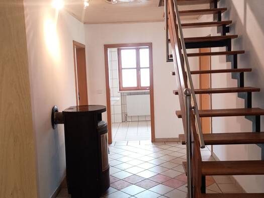 Maisonette zur Miete 700 € 1 Zimmer 120 m² Geschoss 1/3 frei ab sofort Pursruck Freudenberg 92272
