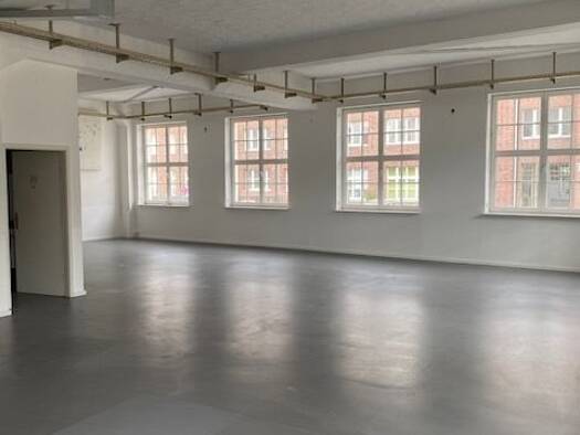 Bürofläche zur Miete provisionsfrei 12 € 5 Zimmer 345,3 m² Bürofläche Konsumhof 2 Babelsberg Süd Potsdam 14482