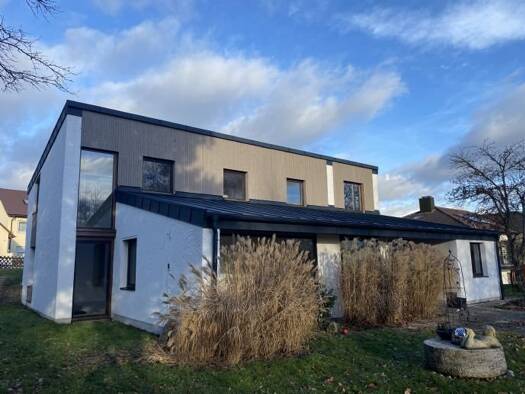 Einfamilienhaus zur Miete 1.600 € 6 Zimmer 216 m² 1.985 m² Grundstück frei ab 01.04.2026 Ellingen 91792