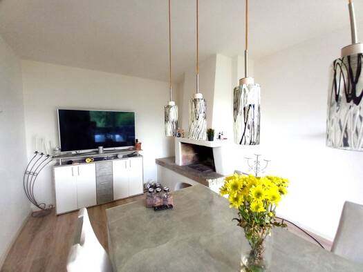 Wohnung zur Miete 1.290 € 4 Zimmer 104 m² 1. Geschoss frei ab 01.10.2026 Inning a. Holz Inning am Holz 84416