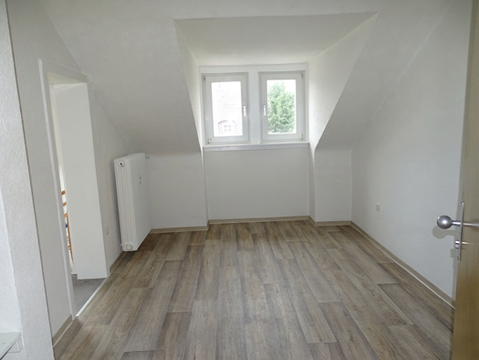 Wohnung zur Miete 335 € 1 Zimmer 24 m² Geschoss 2/3 frei ab sofort West Kassel 34119