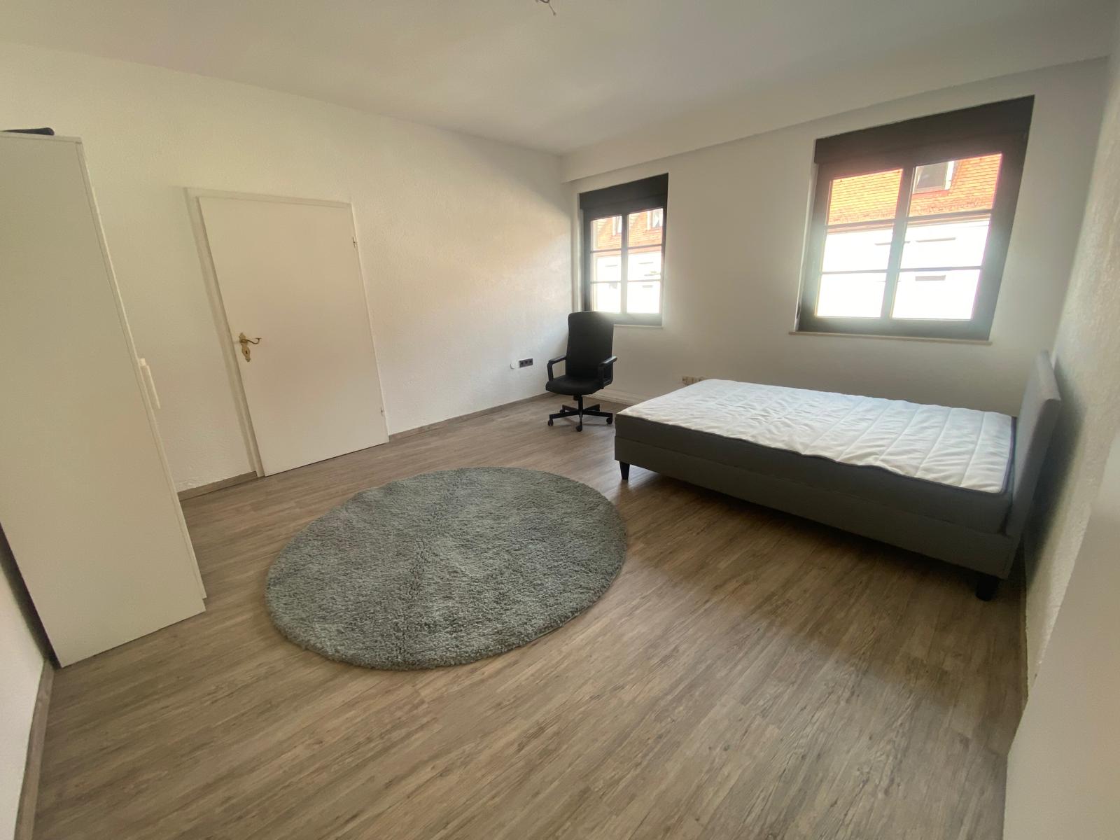 Wohnung zur Miete 500 € 1 Zimmer 21 m²<br/>Wohnfläche 2.<br/>Geschoss Textorstraße 15 Innenstadt Würzburg 97070