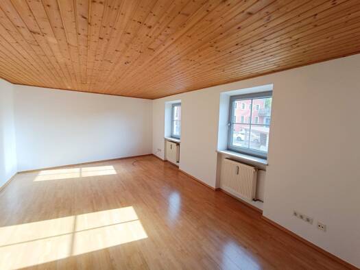 Wohnung zur Miete 490 € 3 Zimmer 78 m² 1. Geschoss frei ab sofort Waldmünchen Waldmünchen 93449