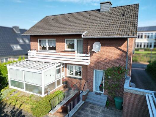 Einfamilienhaus zum Kauf 319.000 € 8 Zimmer 158 m² 771 m² Grundstück Dickenberg Ibbenbüren 49479