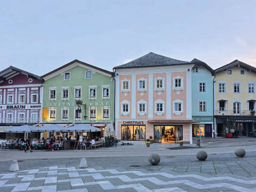 Haus zum Kauf 455,8 m² 753 m² Grundstück Mondsee 5310