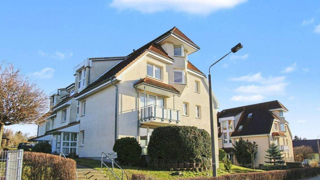 Wohnung zum Kauf 120.000 € 2 Zimmer 65,2 m² 2. Geschoss Radeberg 01454