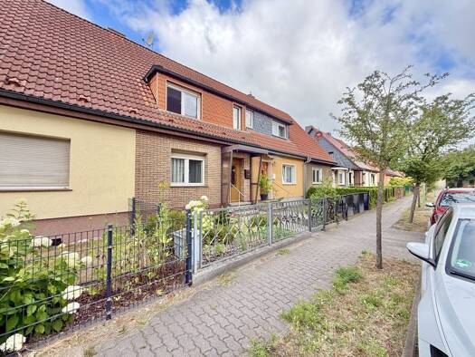 Reihenmittelhaus zum Kauf 320.000 € 3 Zimmer 86 m² 721 m² Grundstück Oranienburg Oranienburg 16515