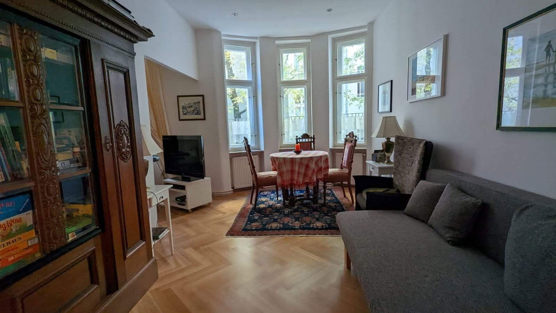 Wohnung zur Miete Wohnen auf Zeit 1.150 € 2 Zimmer 58 m²<br/>Wohnfläche 01.12.2024<br/>Verfügbarkeit Olbersstraße 6 Charlottenburg Berlin 10589