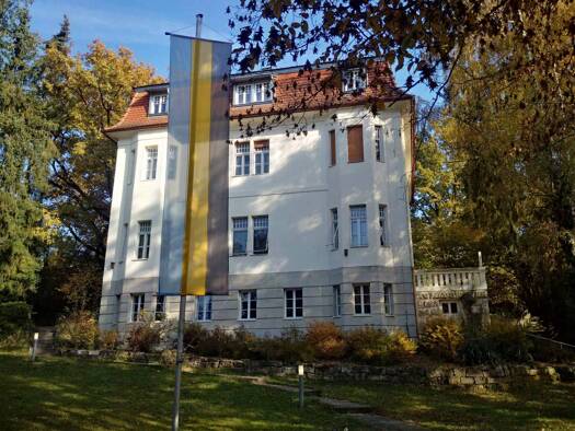 WG-Zimmer zur Miete 300 € 25 m² Geschoss 1/2 frei ab 15.04.2026 Jordanweg 13 Burgberg Erlangen 91054