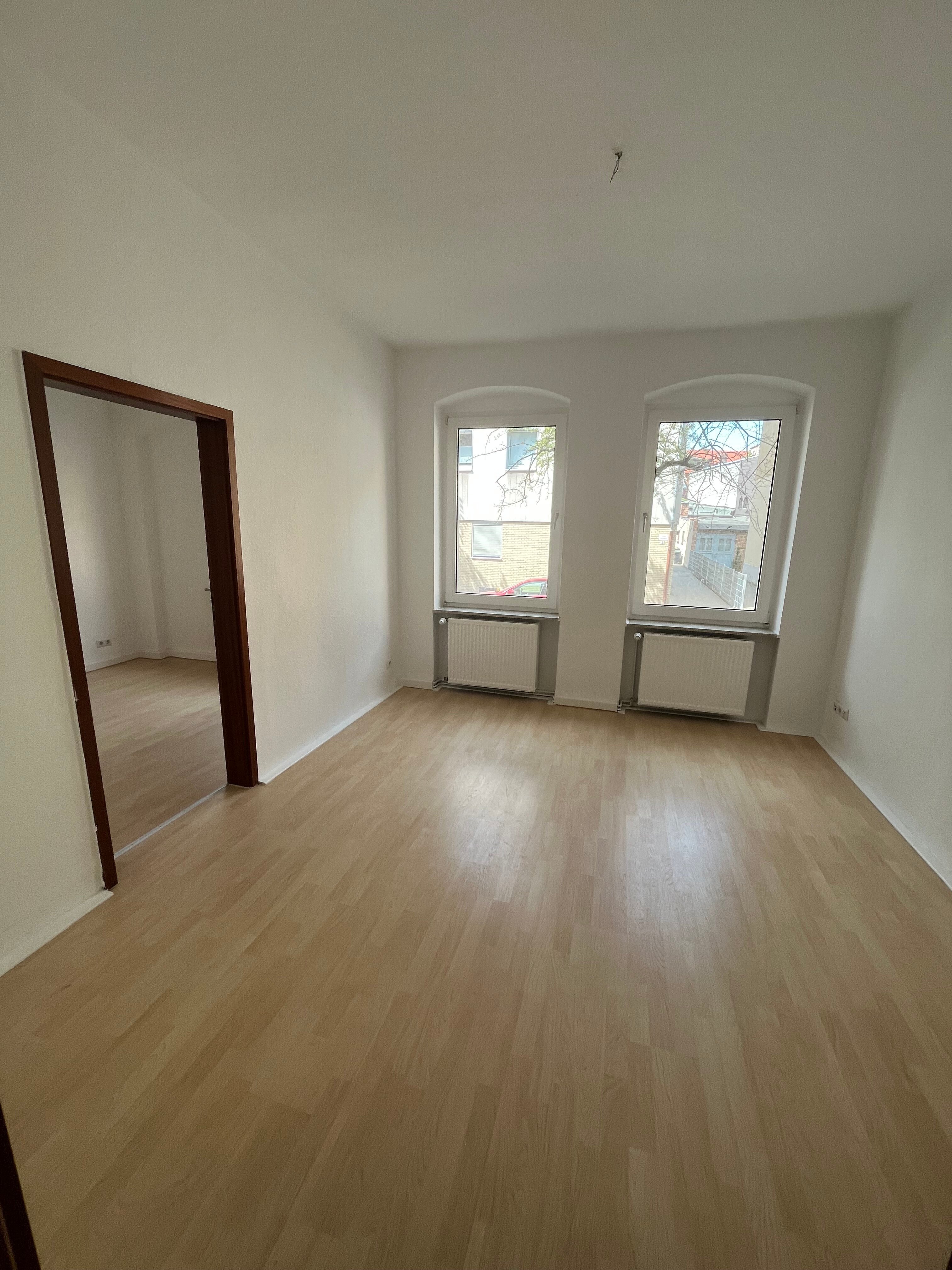 Wohnung zur Miete 581 € 3 Zimmer 70 m²<br/>Wohnfläche EG<br/>Geschoss Wilhelmitor - Süd Braunschweig 38122