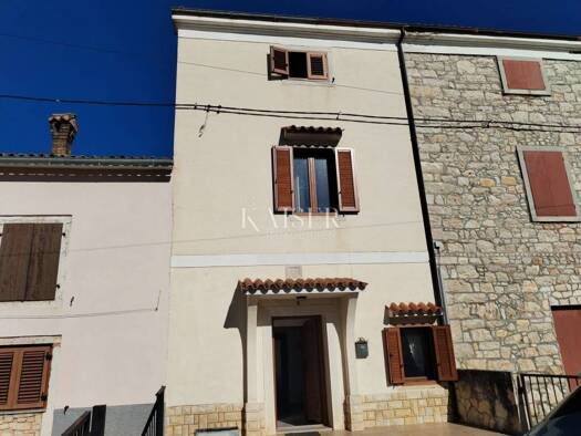 Haus zum Kauf 290.000 € 5 Zimmer 133 m² Kastelir, Kastelir-Labinci Kaštelir
