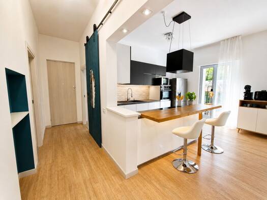 Einfamilienhaus zum Kauf 620.000 € 4 Zimmer 140 m² 200 m² Grundstück frei ab sofort Via 42 Martiri Verbania 28824