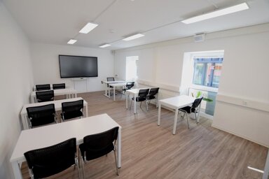 Büro-/Praxisfläche zur Miete 4 Zimmer 60 m² Bürofläche Ekkehard - Realschule 3 Singen (Hohentwiel) 78224