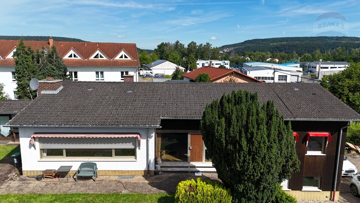 Bungalow zum Kauf 449.000 € 185 m²<br/>Wohnfläche 2.300 m²<br/>Grundstück Rehlingen Rehlingen-Siersburg 66780