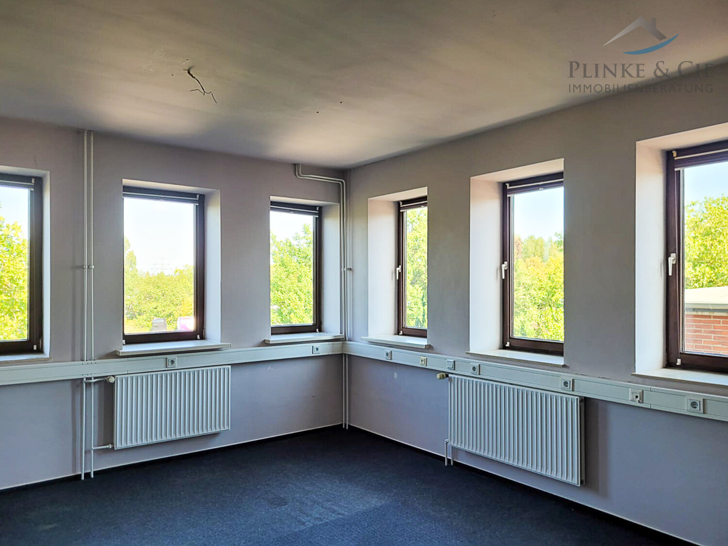 Bürofläche zur Miete 2.220 € 337 m²<br/>Bürofläche ab 150 m²<br/>Teilbarkeit Bahrenfeld Hamburg 22525