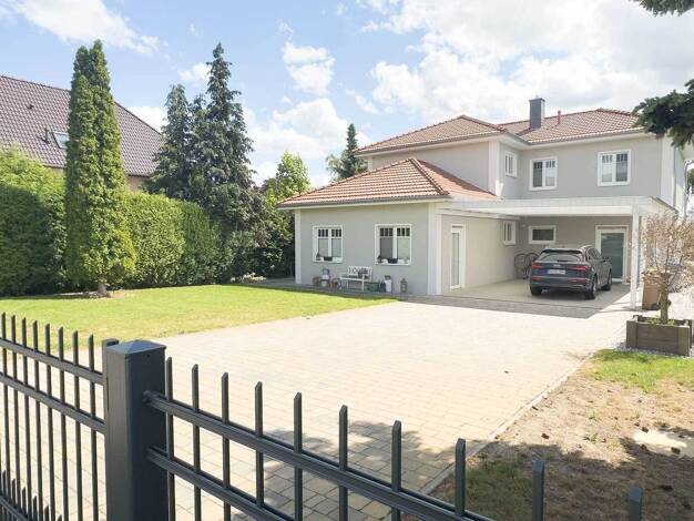 Einfamilienhaus zum Kauf provisionsfrei 890.000 € 6,5 Zimmer 227,1 m² 1.240 m² Grundstück Neu Lindenberg Ahrensfelde 16356