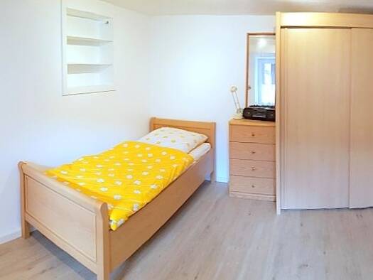 Wohnung zur Miete Wohnen auf Zeit 795 € 2 Zimmer 61 m² frei ab 01.10.2025 Neubrunn 97277