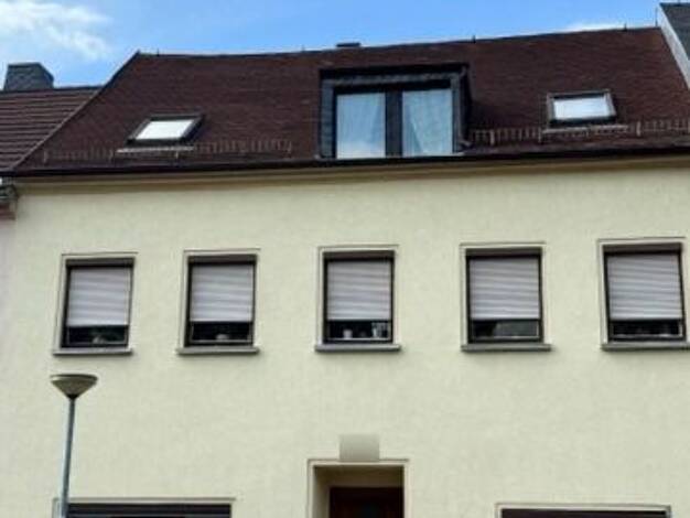 Reihenmittelhaus zum Kauf 129.900 € 7 Zimmer 138 m² 637 m² Grundstück Frankenberg Frankenberg 09669