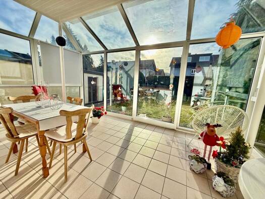 Mehrfamilienhaus zum Kauf 495.000 € 8 Zimmer 210 m² 550 m² Grundstück Homburg 66424