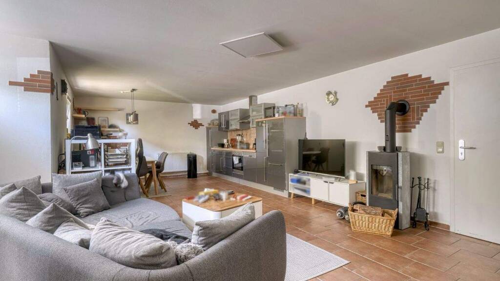 Wohnung zum Kauf 138.000 € 2 Zimmer 62,7 m² 1. Geschoss Weichendorf Memmelsdorf 96117