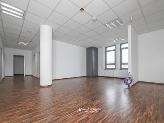 Büro zur Miete provisionsfrei 14 € Innenstadt Fürth 90762