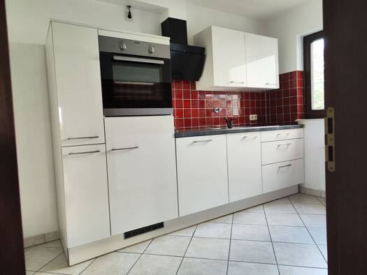 Wohnung zur Miete 800 € 2,5 Zimmer 67,5 m² Geschoss EG/1 frei ab sofort Waiblingerstraße 16 Heilbronn 74074