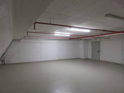 Lagerhalle zur Miete provisionsfrei 200 € 92,9 m² Lagerfläche Bahnhofstraße 20 Amberg 92224