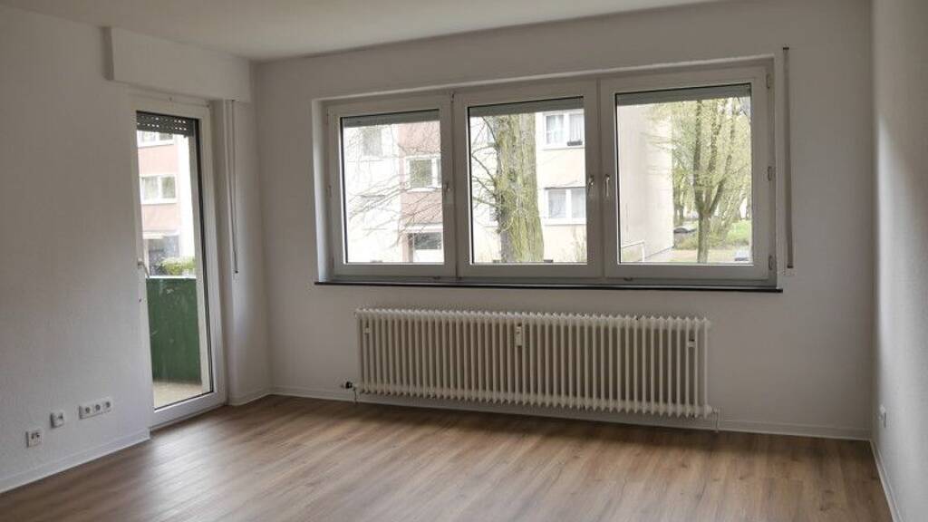 Wohnung zur Miete 725 € 3 Zimmer 69 m² frei ab 13.04.2026 Ollenhauerstr. 1 Großauheim Hanau 63457