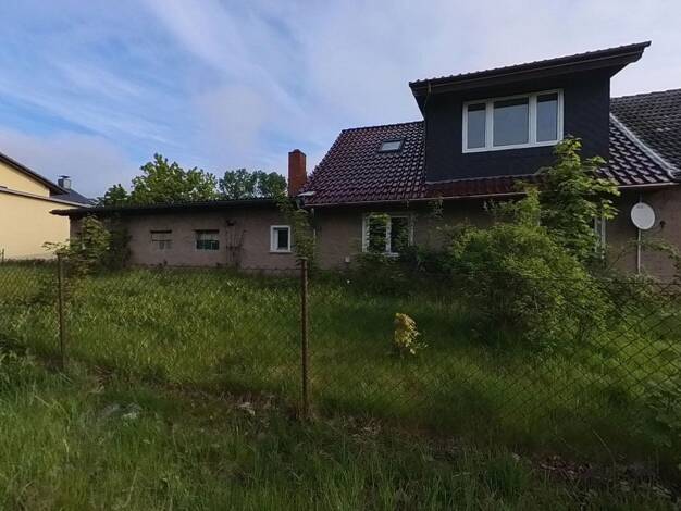 Doppelhaushälfte zum Kauf provisionsfrei 60.000 € 12 Zimmer 164 m² 595 m² Grundstück Dorfstr. 17 Priborn 17209
