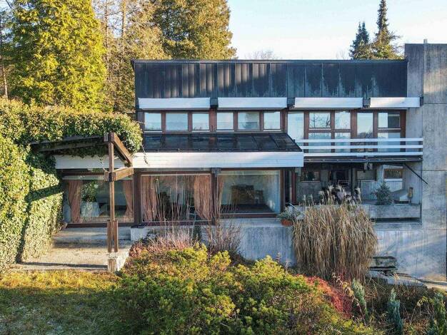 Haus zum Kauf 1.200.000 € 6 Zimmer 165 m² 1.630 m² Grundstück Peter u. Paul Landshut 84028