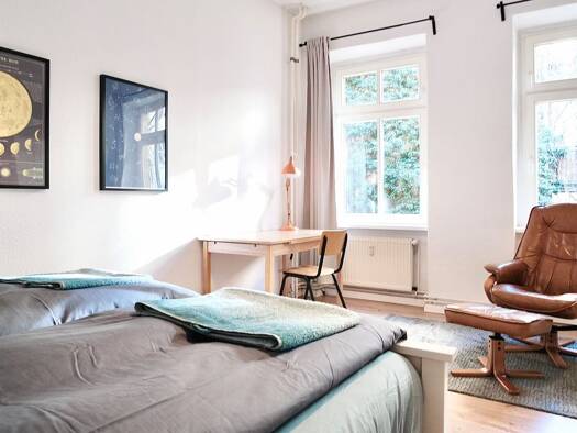 Wohnung zur Miete 750 € 2 Zimmer 60 m² Geschoss 1/4 frei ab sofort Stadtmitte Stadtbezirk 1 40211