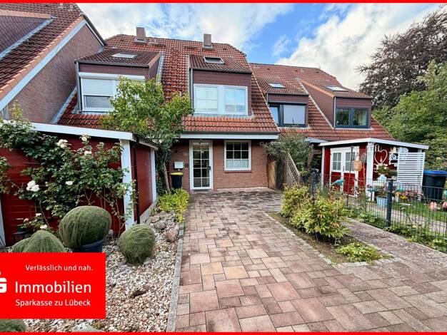 Reihenmittelhaus zum Kauf 379.000 € 4,5 Zimmer 105 m² 250 m² Grundstück Stockelsdorf Stockelsdorf 23617