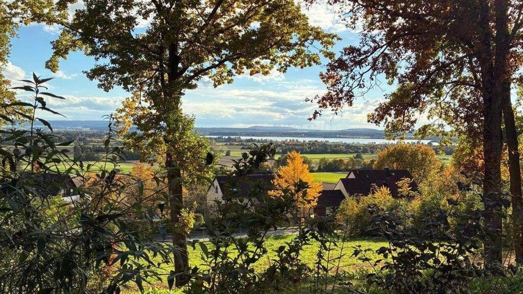 Einfamilienhaus zum Kauf - Erstbezug 1.500.000 € 7 Zimmer 180 m² 1.655 m² Grundstück Gunzenhausen 91710