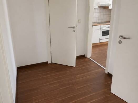 Wohnung zur Miete 730 € 2 Zimmer 73 m² Geschoss 2/3 frei ab 01.11.2026 Schleswiger Straße 87 Osterfeuerberg Bremen 28219