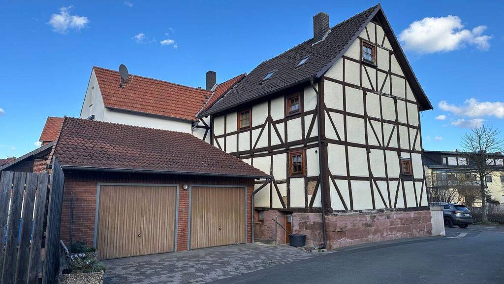 Einfamilienhaus zum Kauf provisionsfrei 110.000 € 3 Zimmer 80 m² 150 m² Grundstück Neue Straße 1 Maden Gudensberg 34281