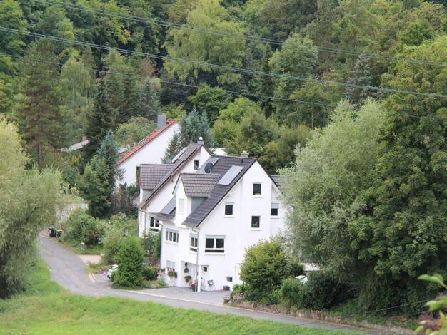 Einfamilienhaus zum Kauf provisionsfrei 658.000 € 5 Zimmer 198 m² 680 m² Grundstück Egloffstein 91349