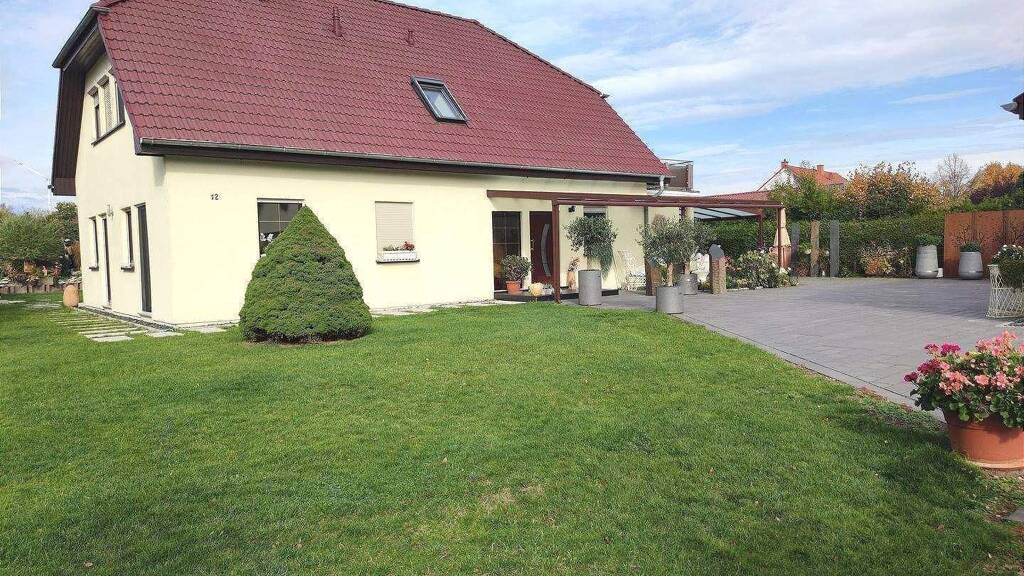 Einfamilienhaus zum Kauf 810.000 € 9 Zimmer 292 m² 1.082 m² Grundstück Töttleben Erfurt 99098