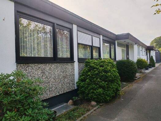 Reihenmittelhaus zum Kauf 198.000 € 5 Zimmer 105,2 m² 290 m² Grundstück Tiergartenbreite Nordstadt 38448