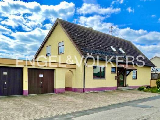 Wohnung zum Kauf 228.000 € 4,5 Zimmer 124 m² Bingen Sigmaringen 72511